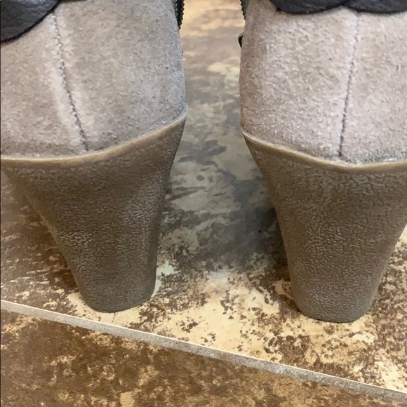 Booties - Picture 7 of 8